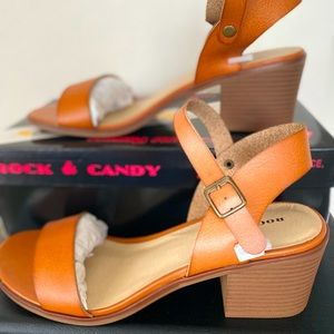 ROCK AND CANDY Roselyn-D Tan Size 10 M